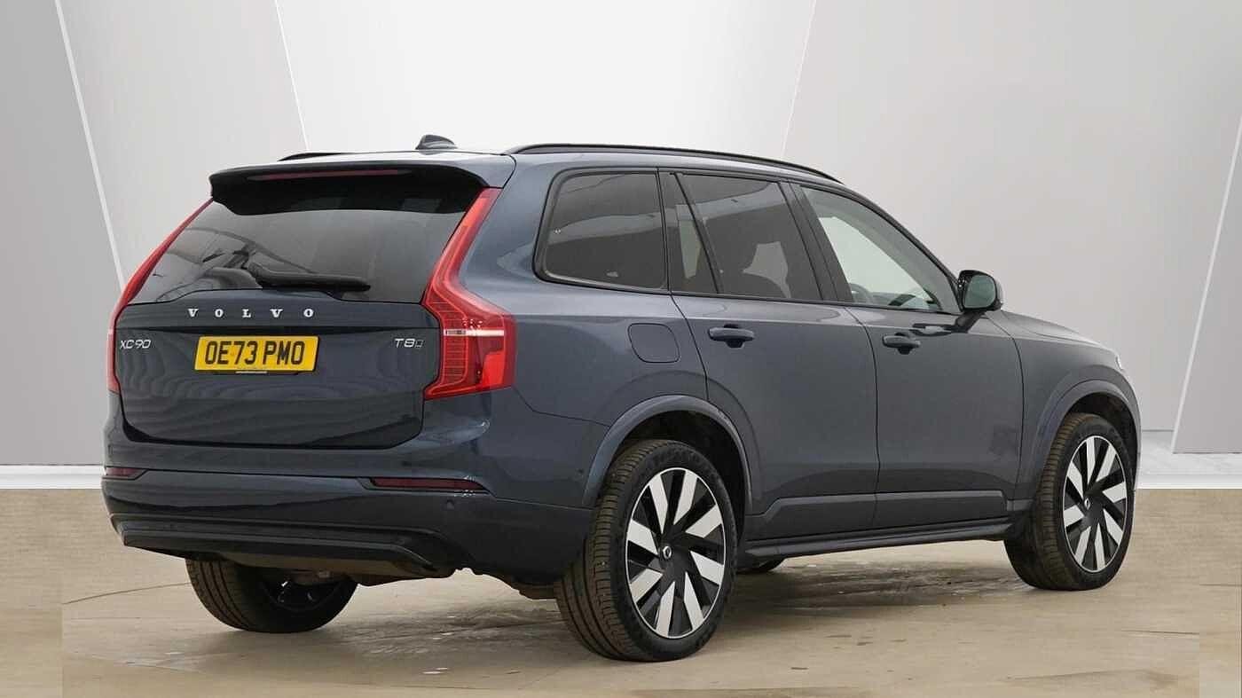 Volvo XC90 Image 3