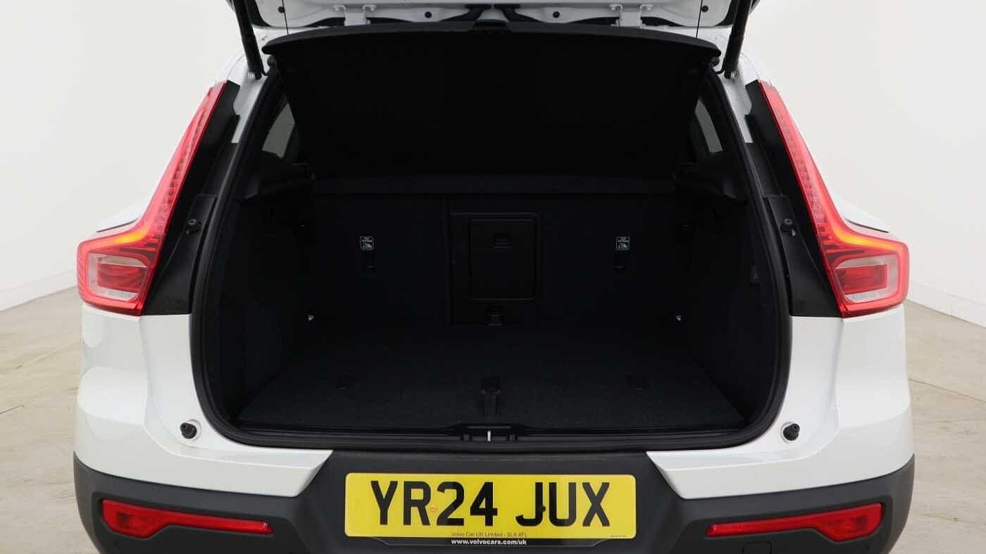 Volvo XC40 Image 14