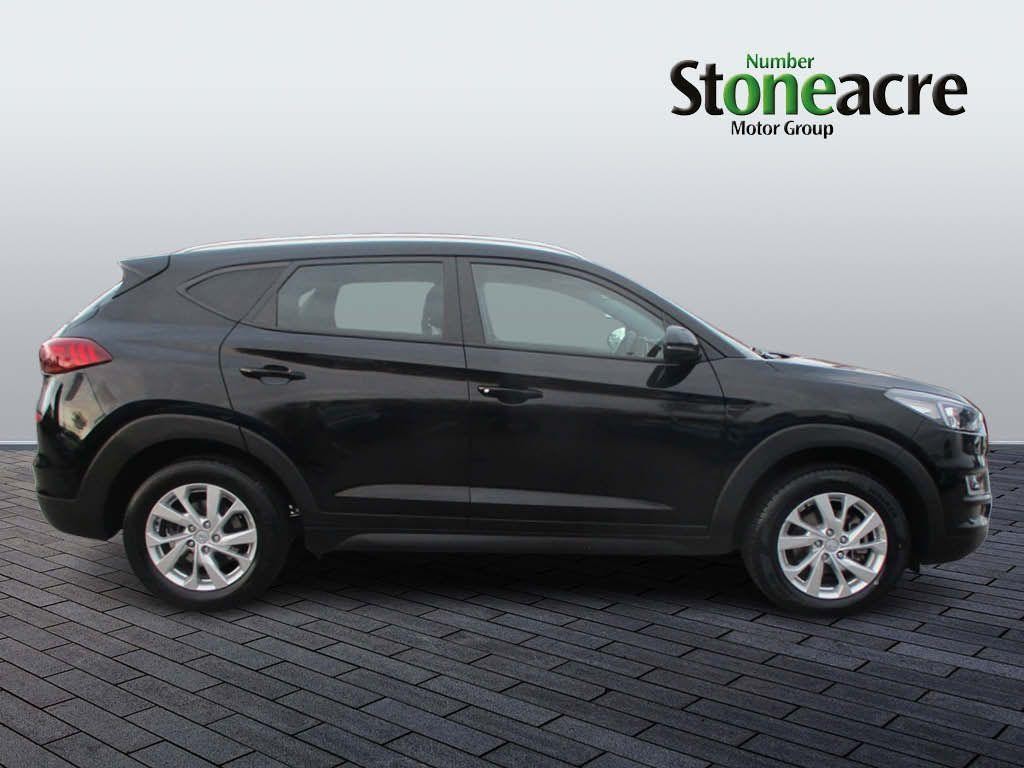 Hyundai TUCSON Image 2