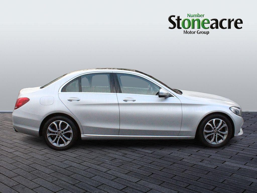 Mercedes-Benz C-Class Image 2