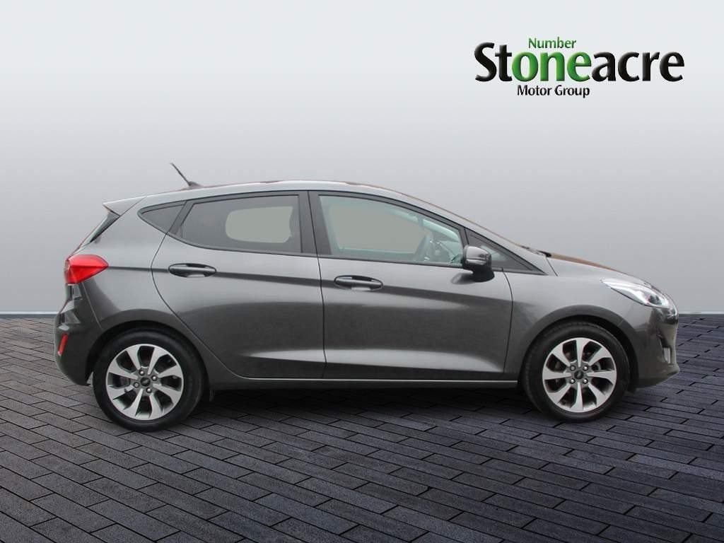 Ford Fiesta Image 2