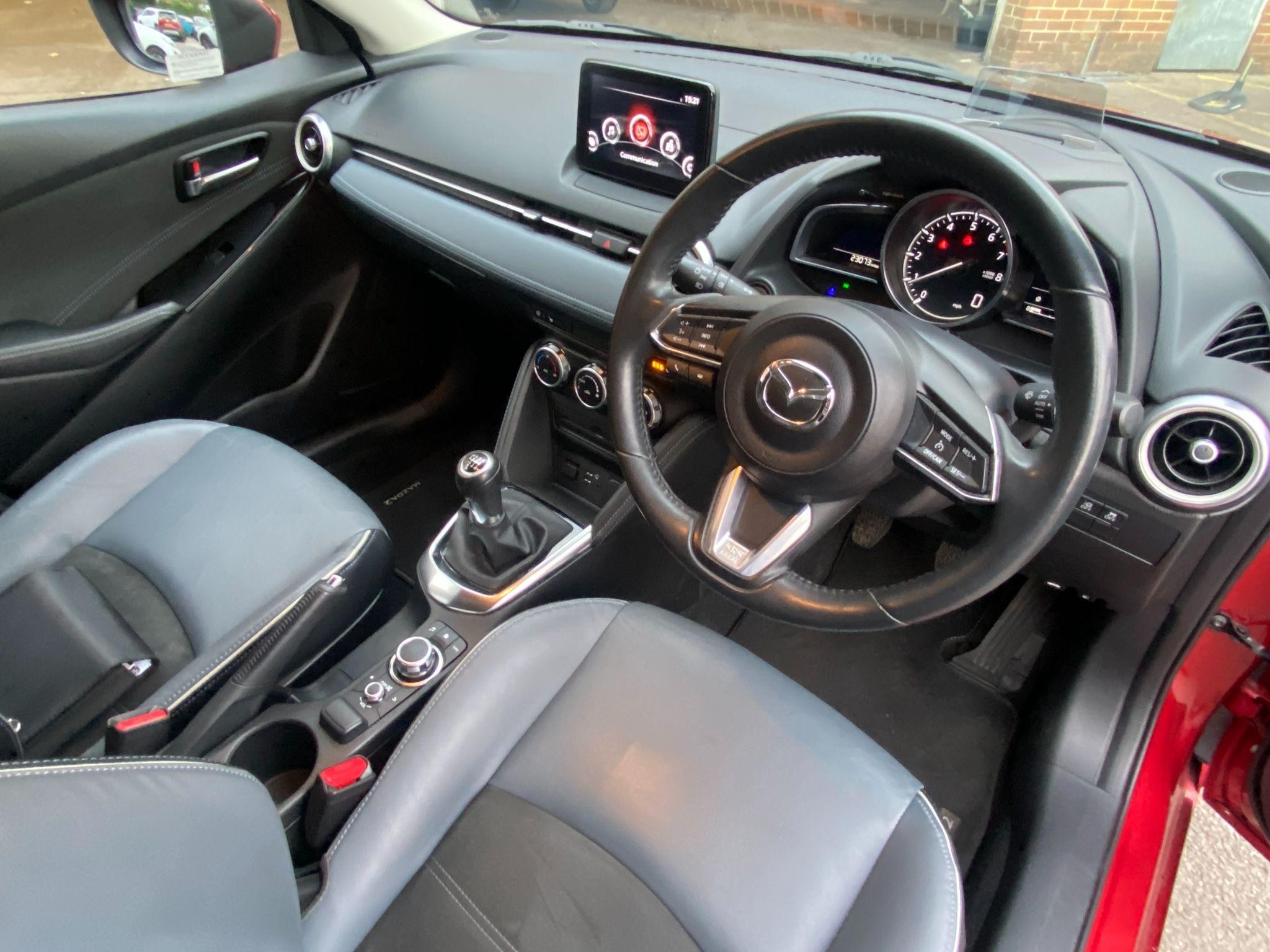 Mazda2 Image 17