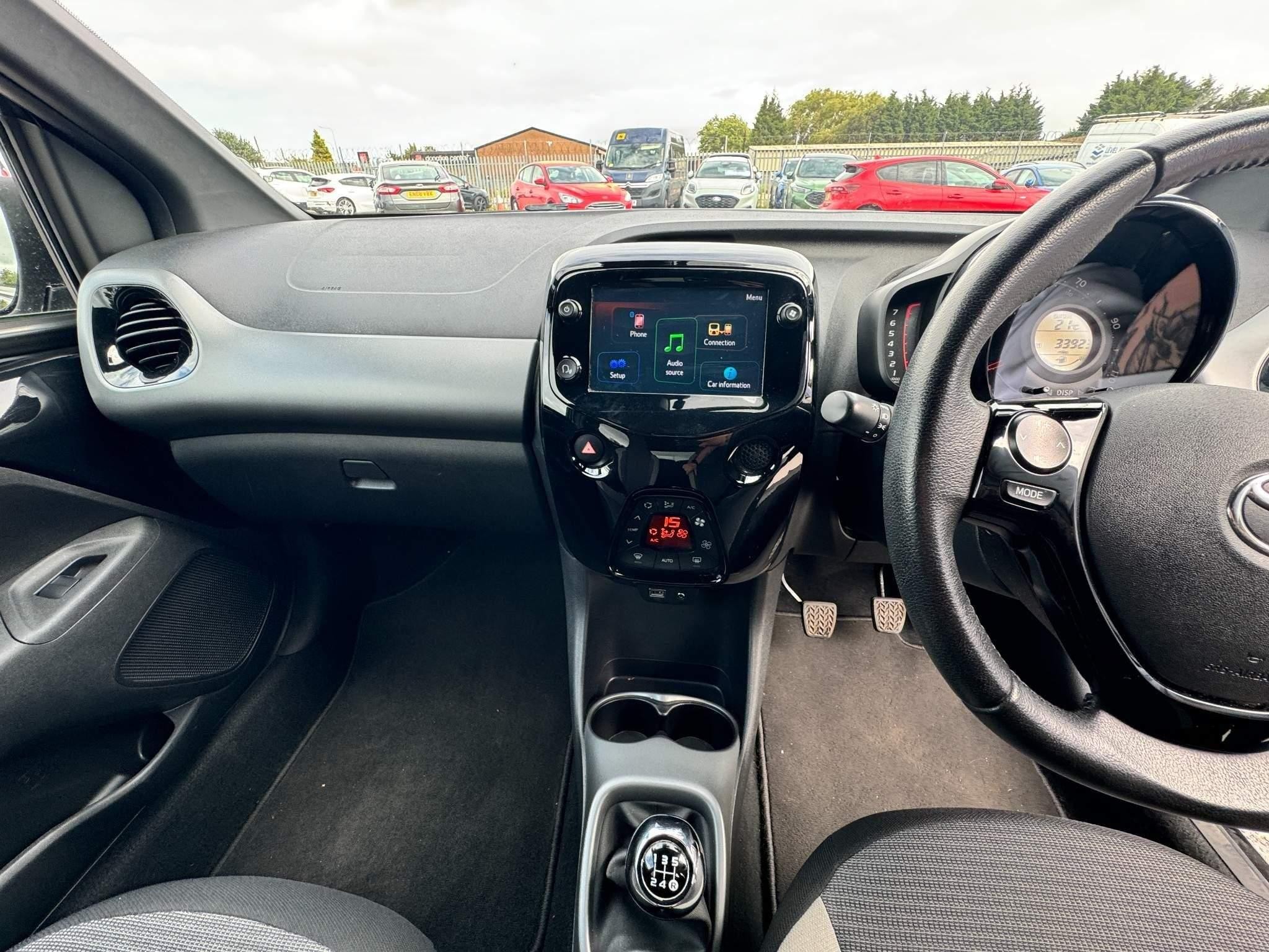 Toyota Aygo Image 16