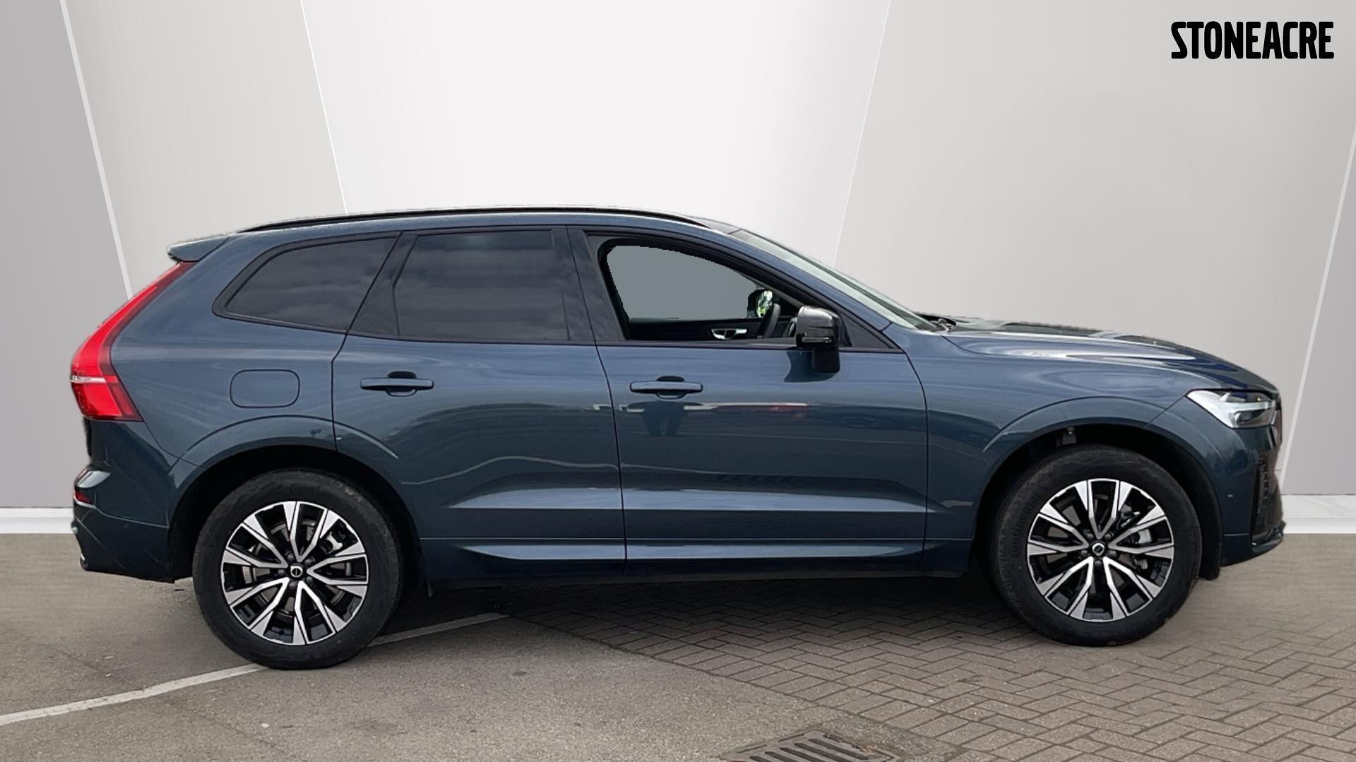 Volvo XC60 Image 3