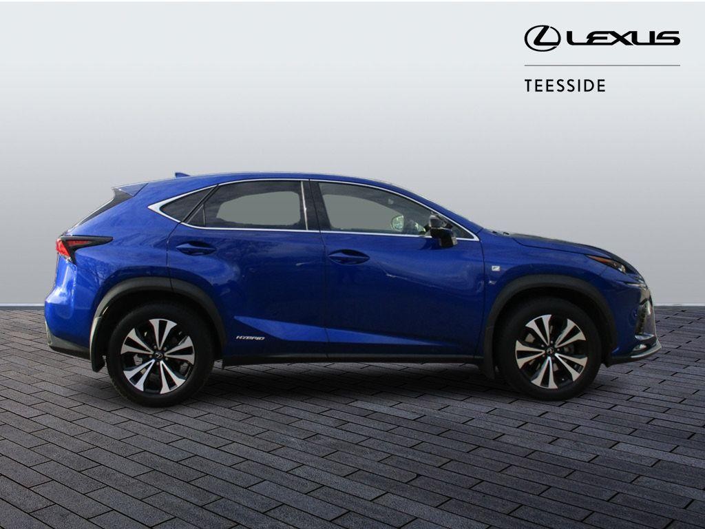 Lexus NX Image 4