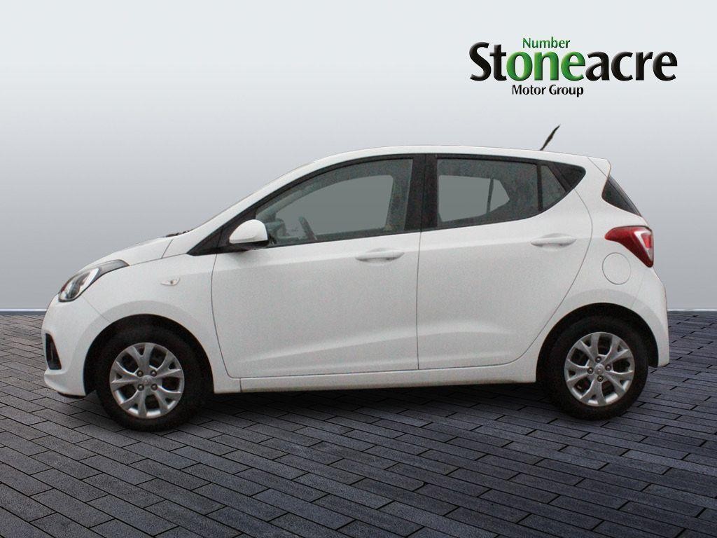 Hyundai i10 Image 6