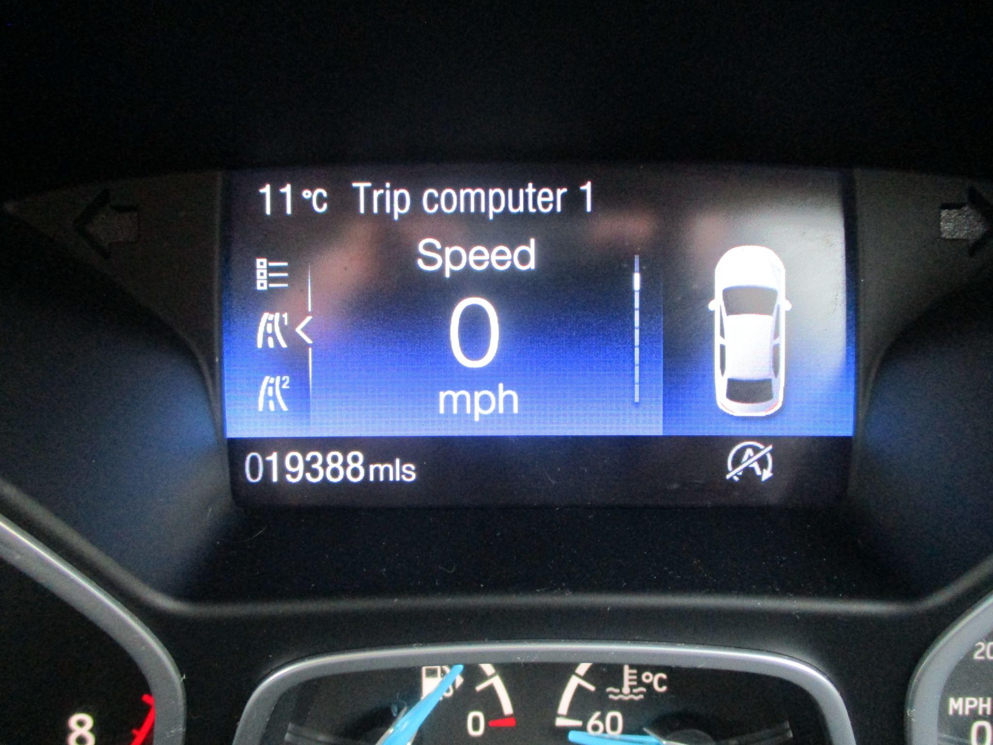 Ford C-Max Image 16