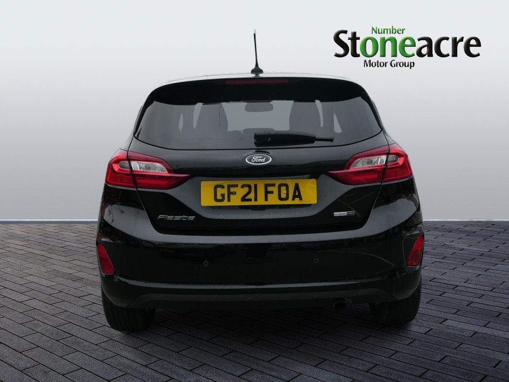 Ford Fiesta Image 6