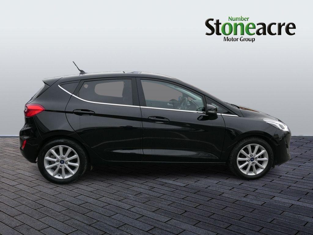 Ford Fiesta Image 7