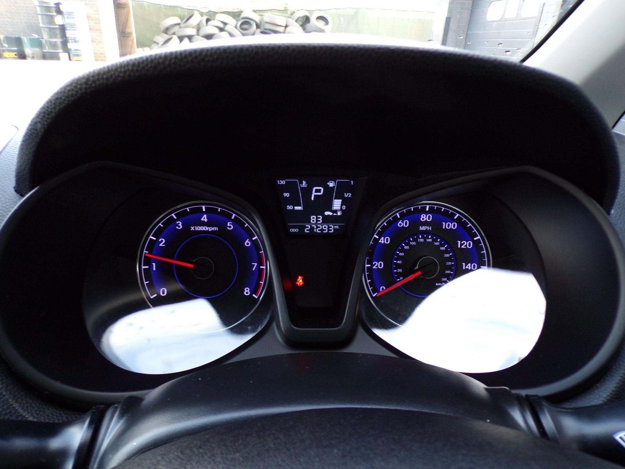 Hyundai ix20 Image 12