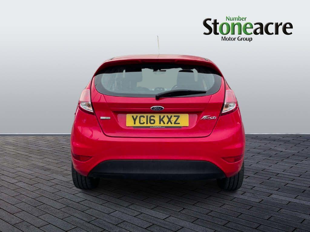 Ford Fiesta Image 4