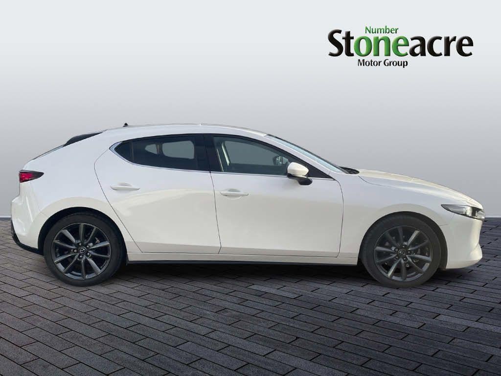 Mazda3 Image 2