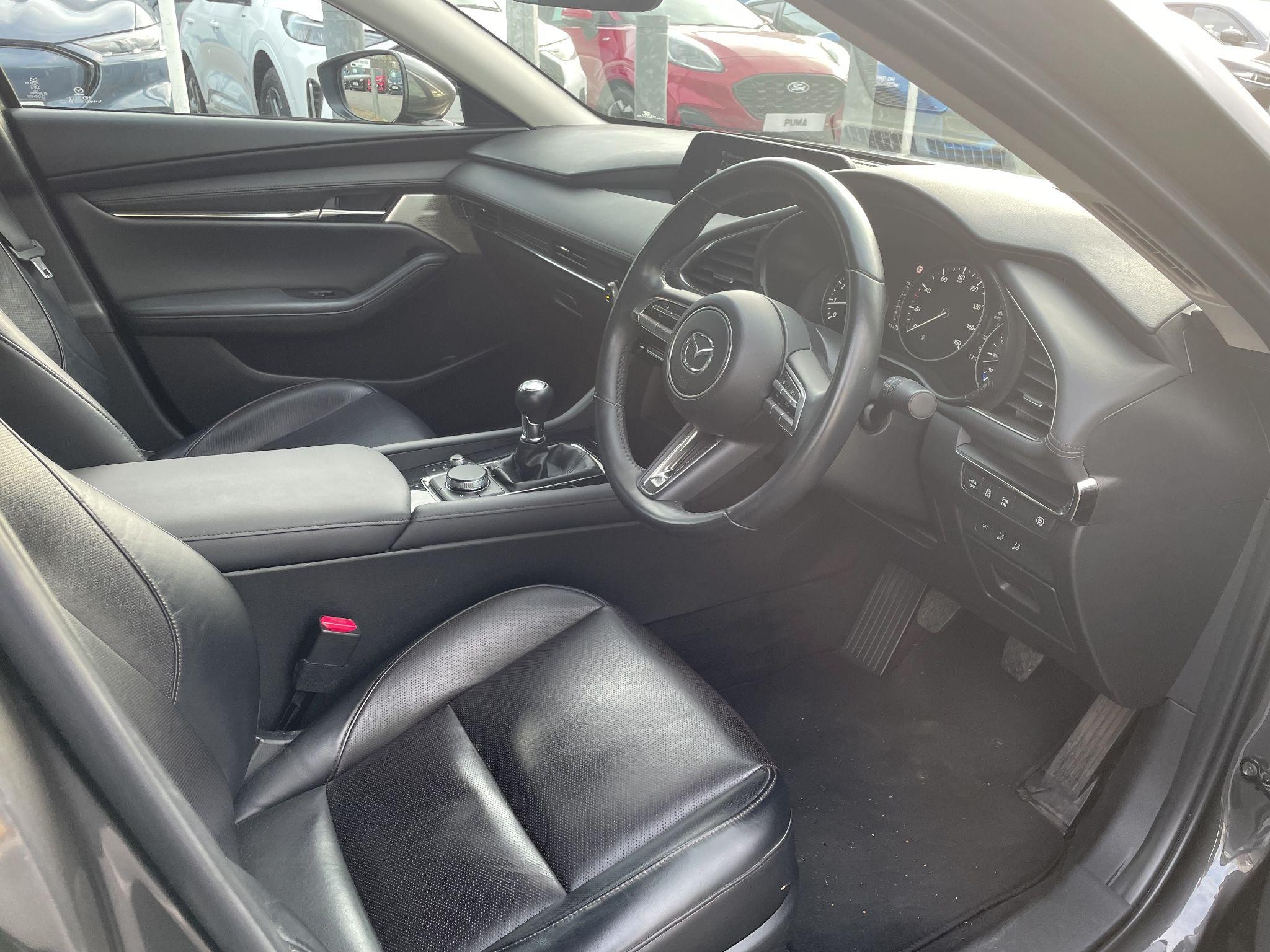 Mazda3 Image 14