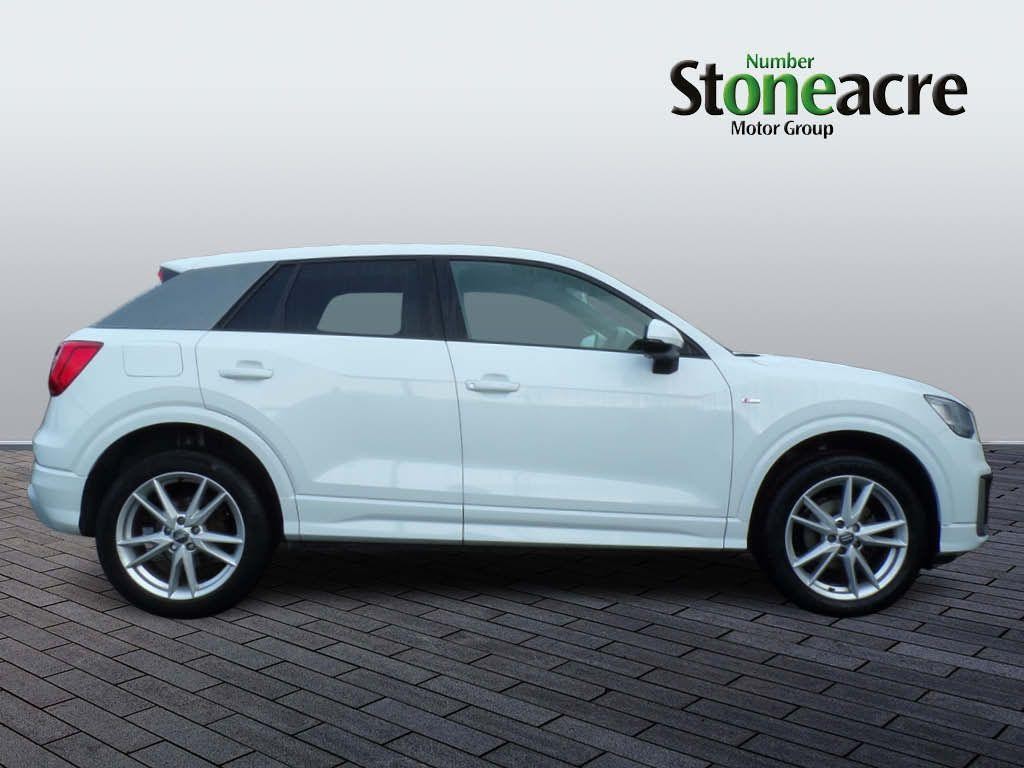 Audi Q2 Image 2