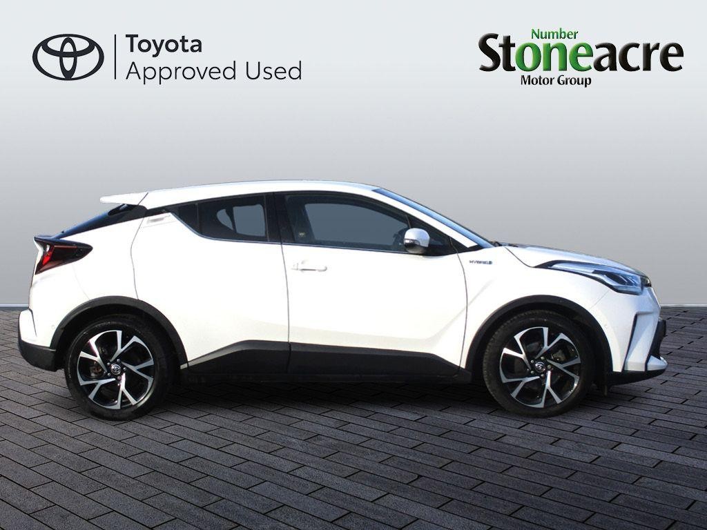 Toyota C-HR Image 4