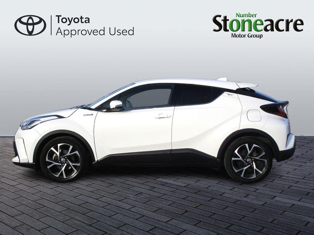 Toyota C-HR Image 8