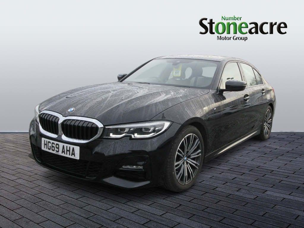 BMW 3 Series Image 7