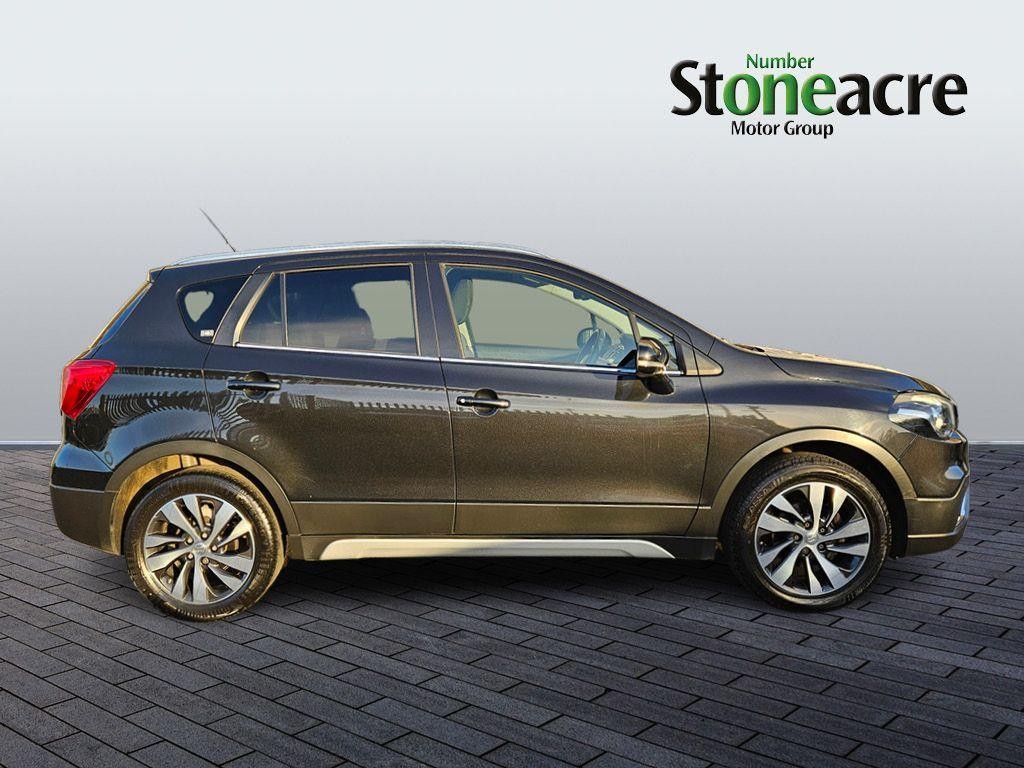 Suzuki SX4 S-Cross Image 2