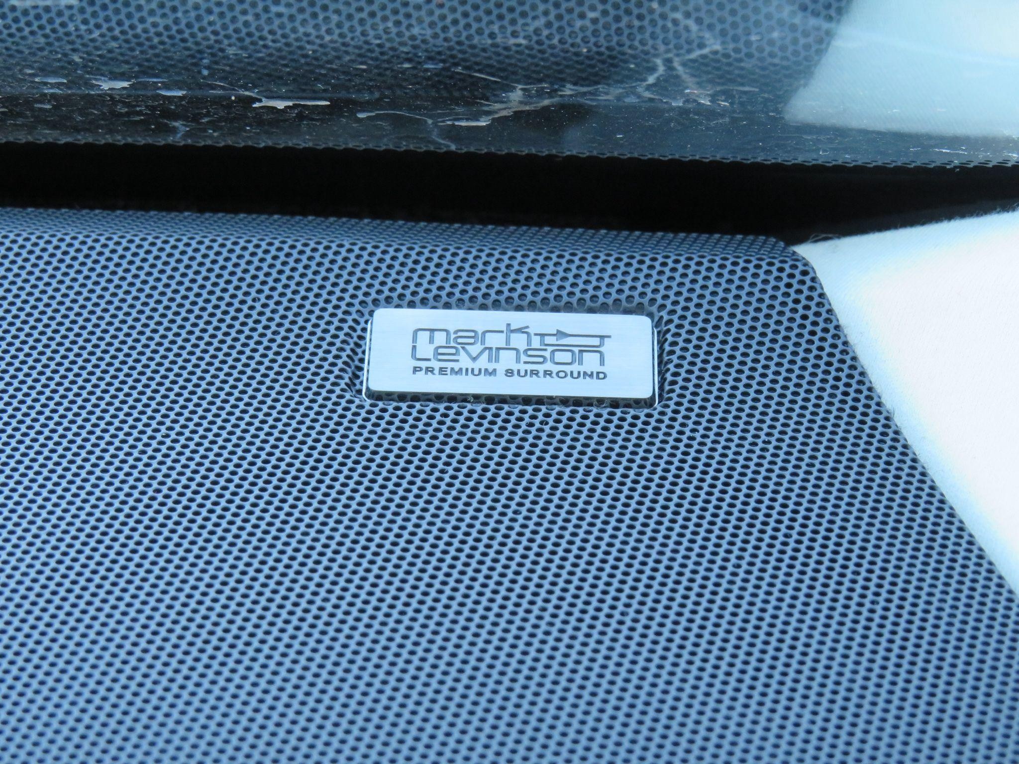 Lexus RX L Image 35