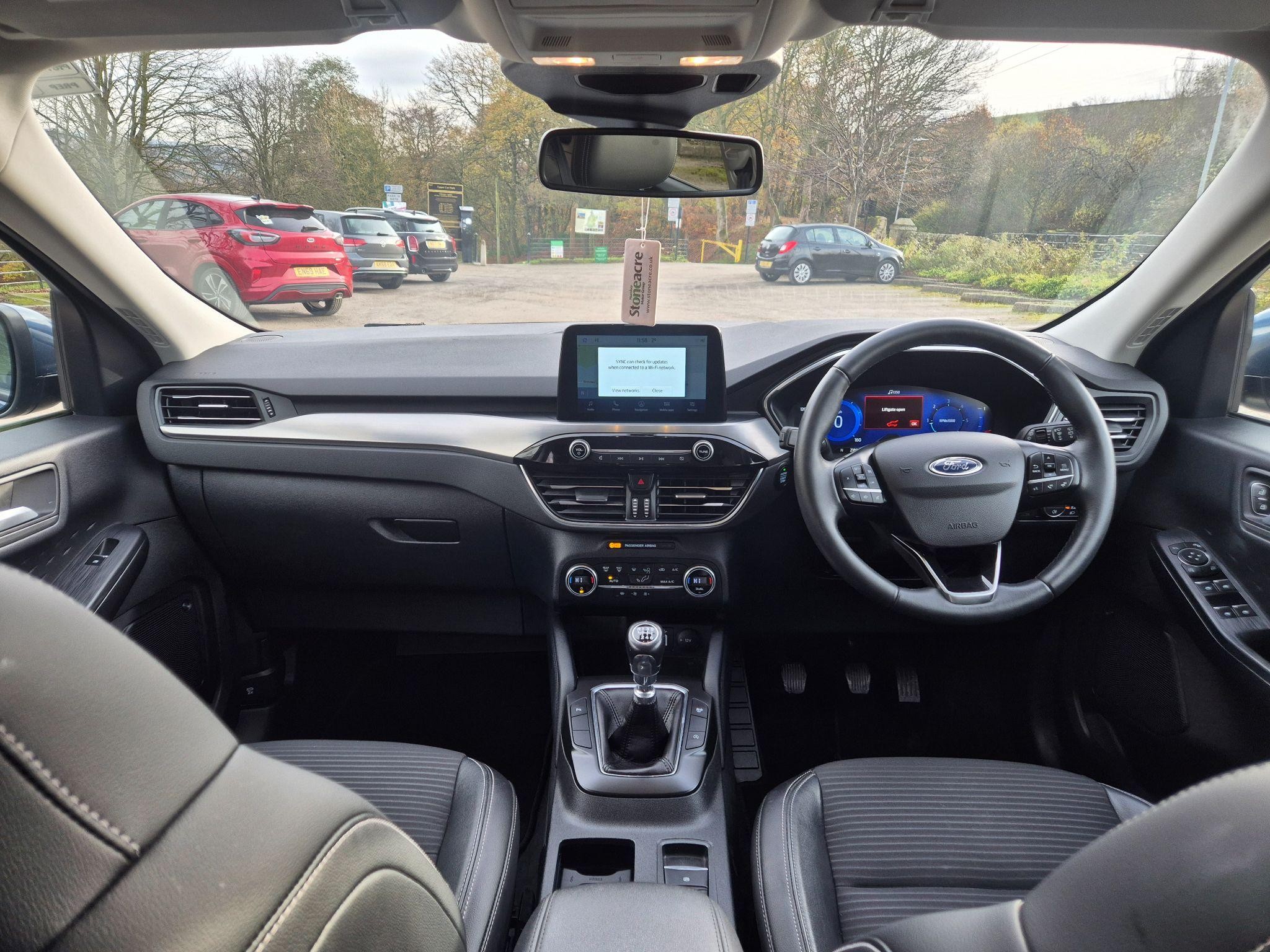 Ford Kuga Image 18