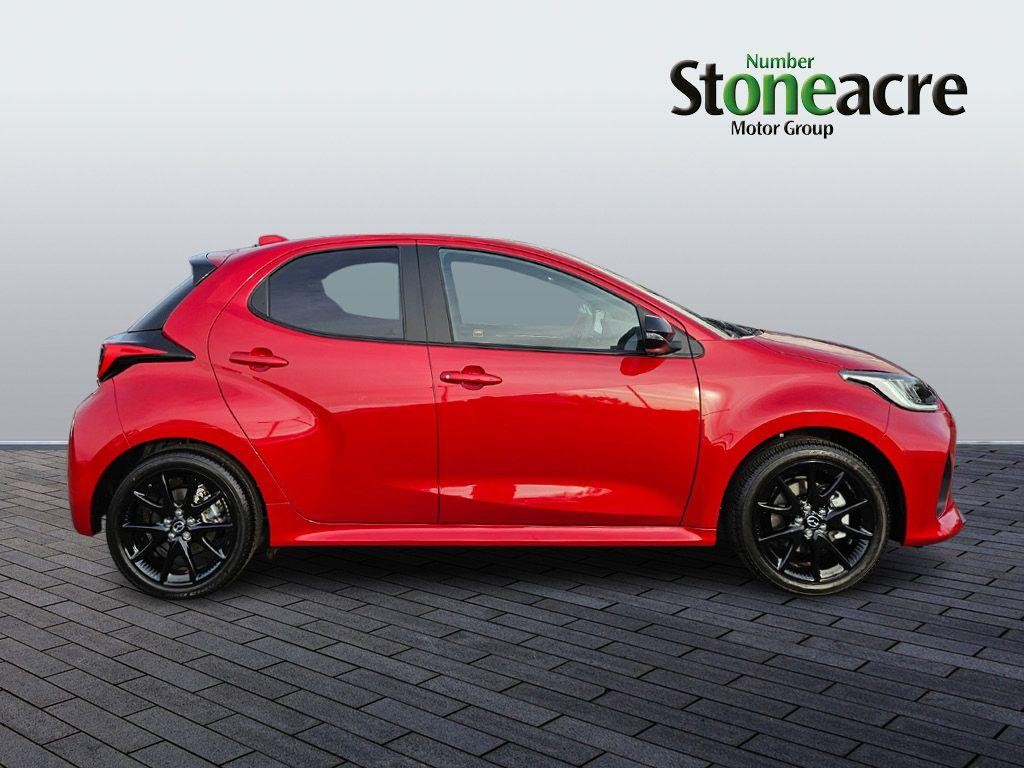 Mazda2 HYBRID Image 2