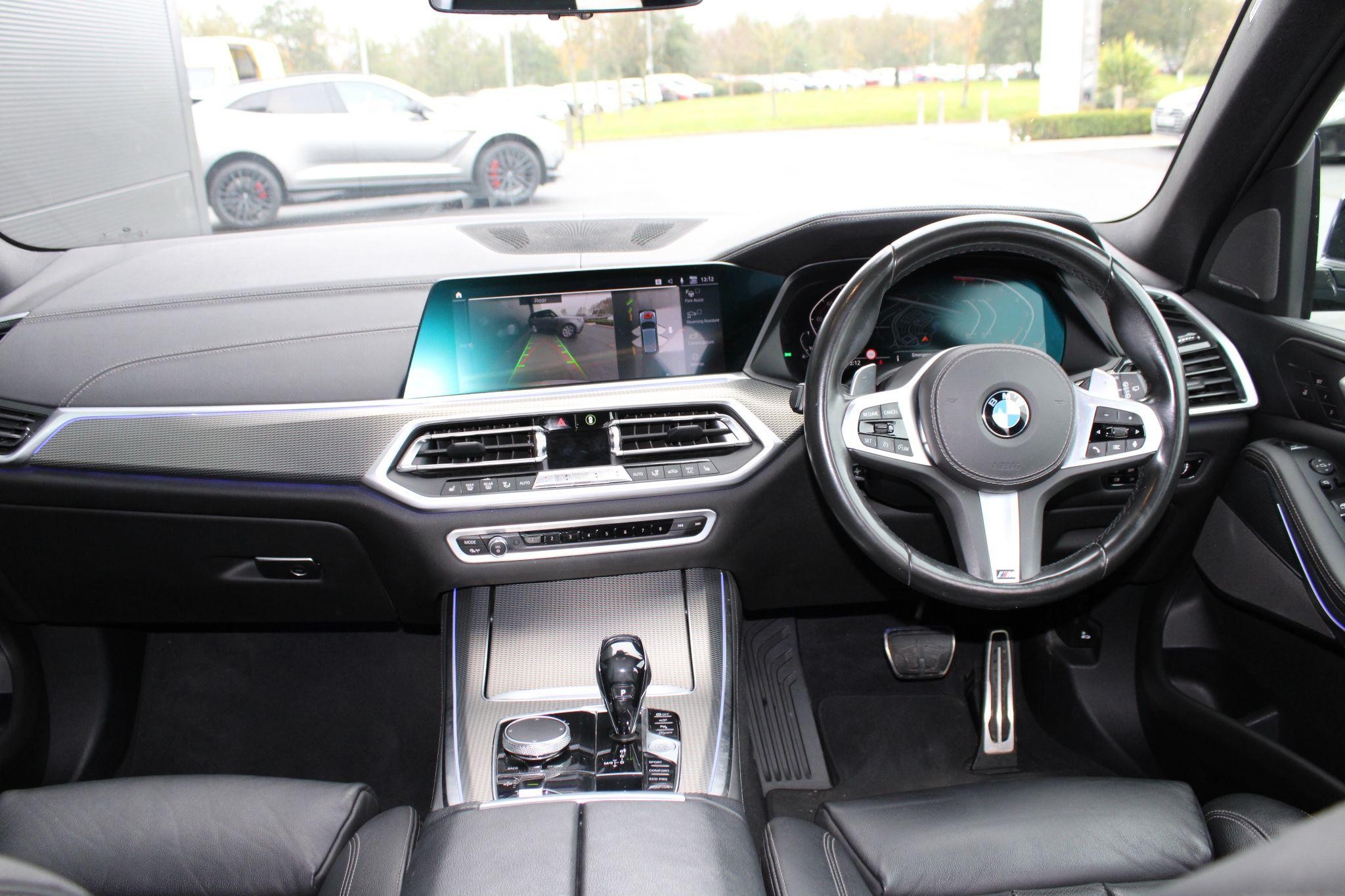 BMW X5 Image 18