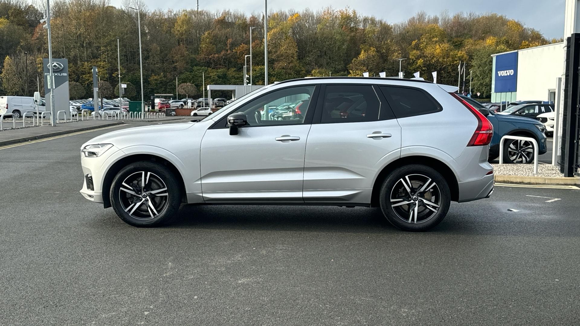 Volvo XC60 Image 8