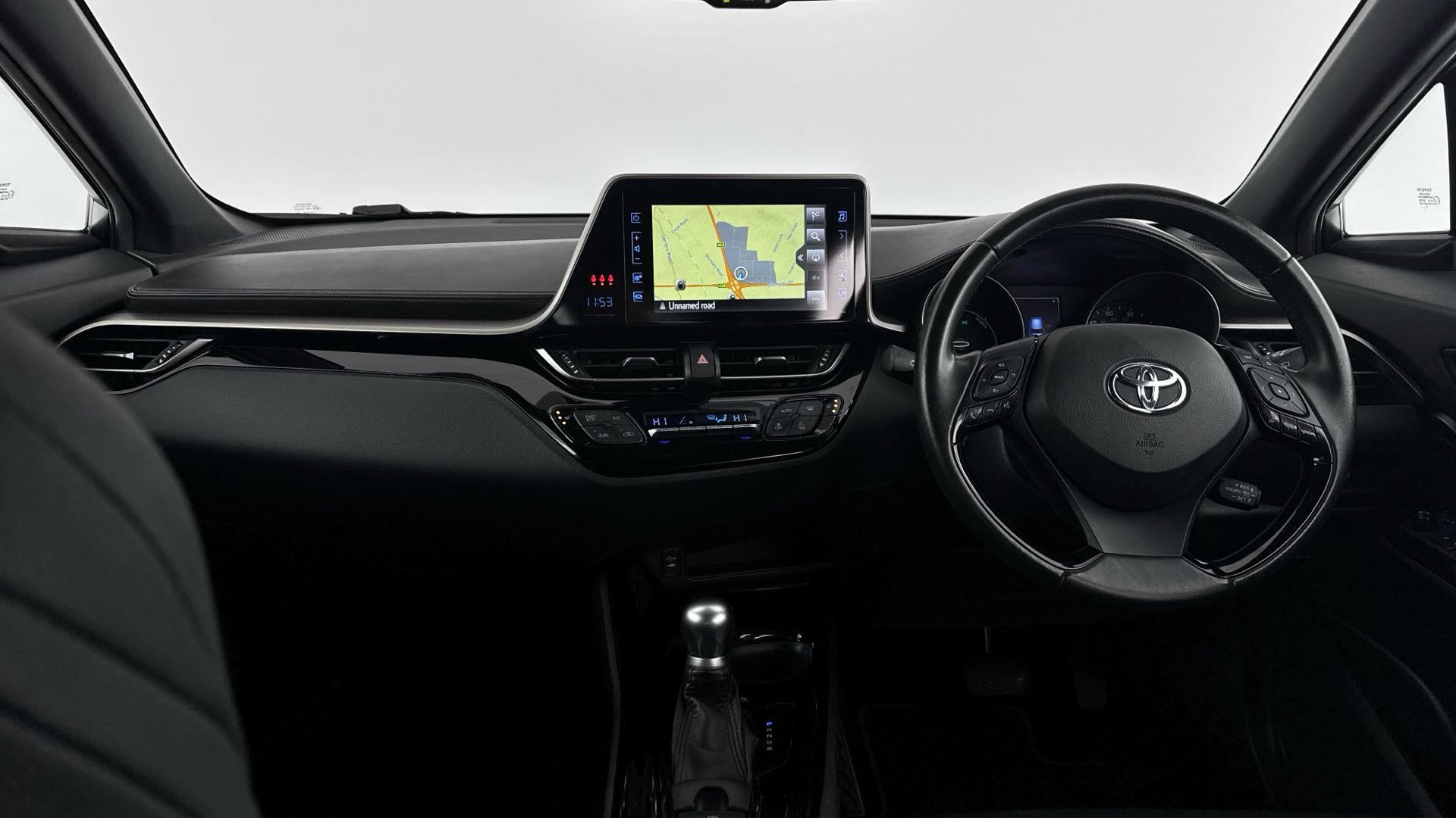 Toyota C-HR Image 7