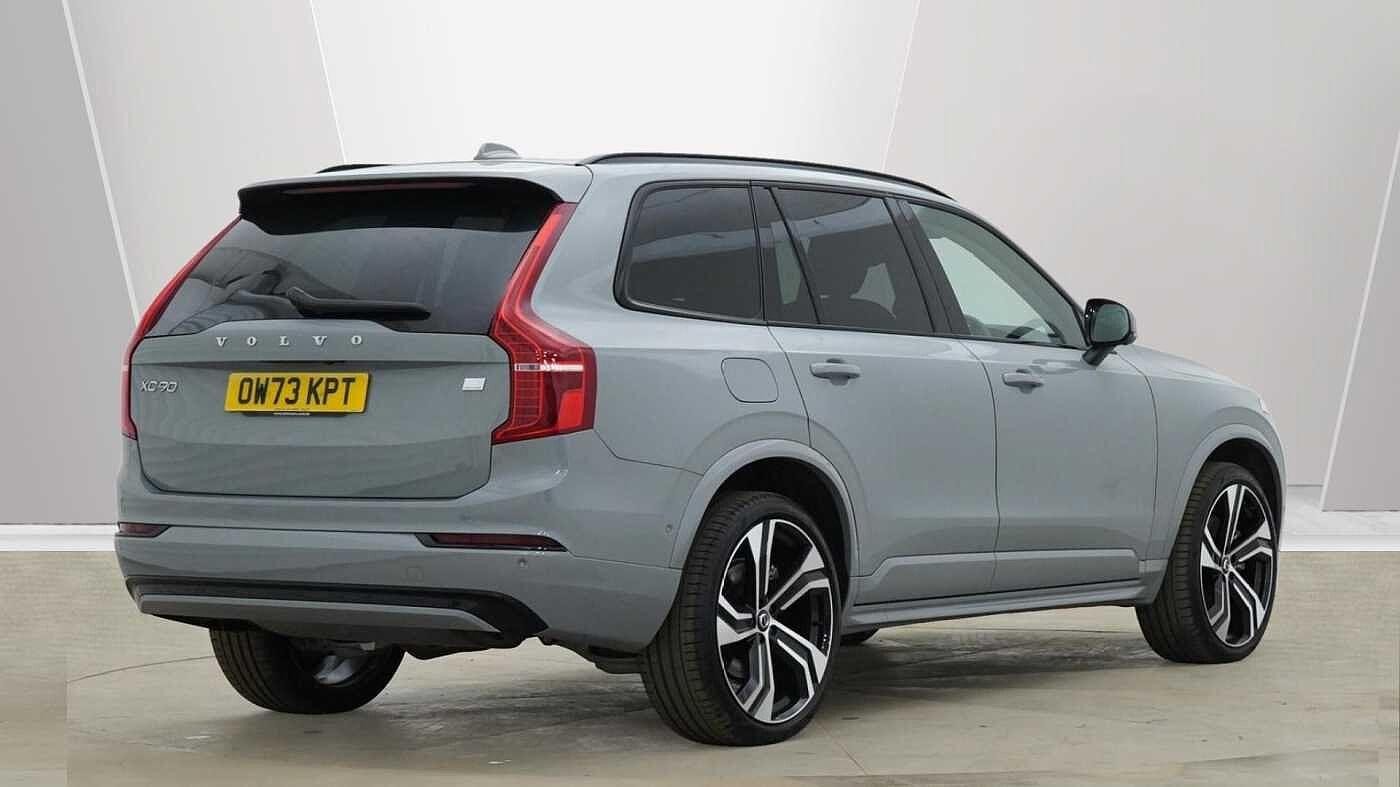 Volvo XC90 Image 3