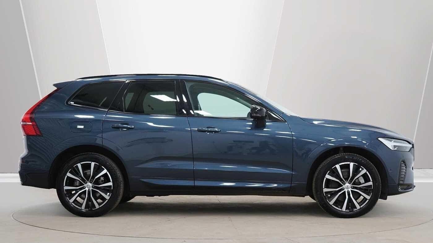 Volvo XC60 Image 2