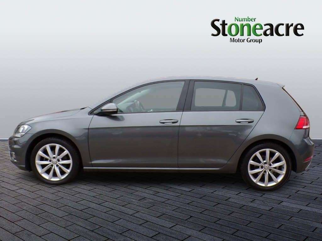 Volkswagen Golf Image 6