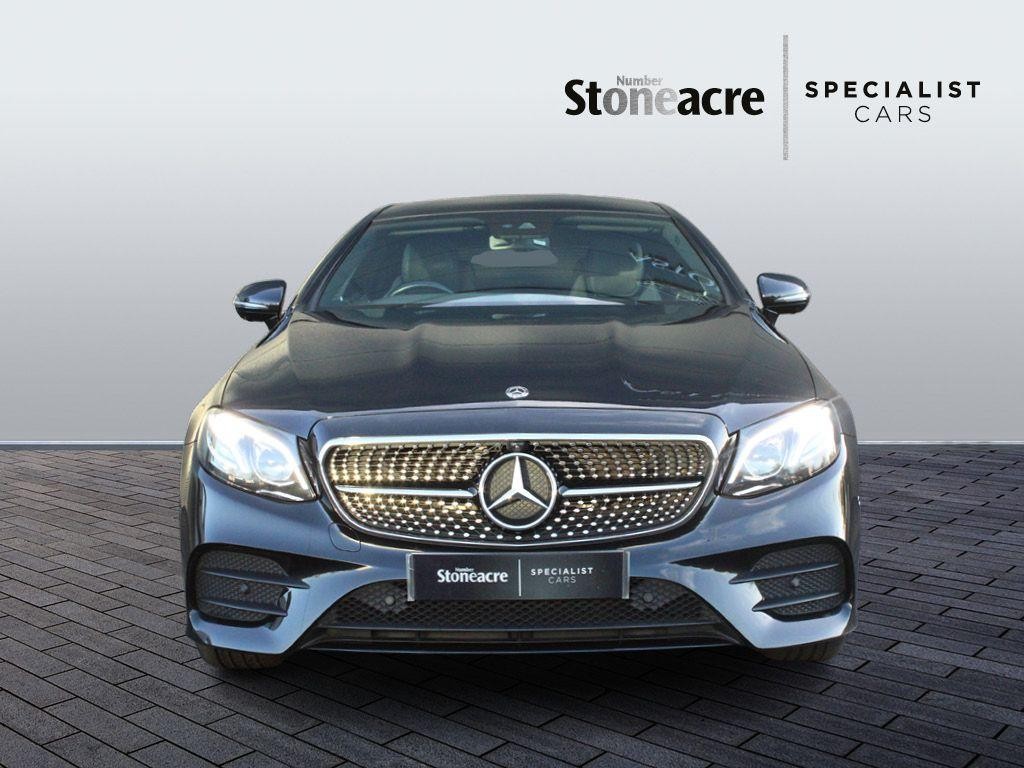 Mercedes-Benz E-Class Image 2