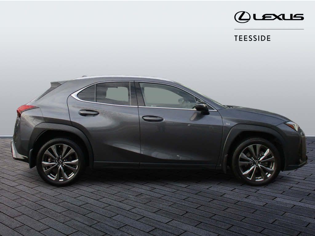 Lexus UX Image 4