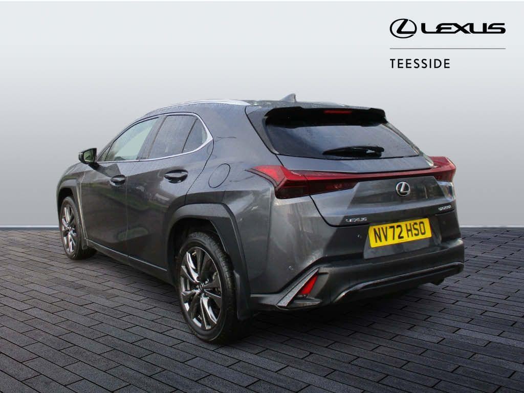 Lexus UX Image 7