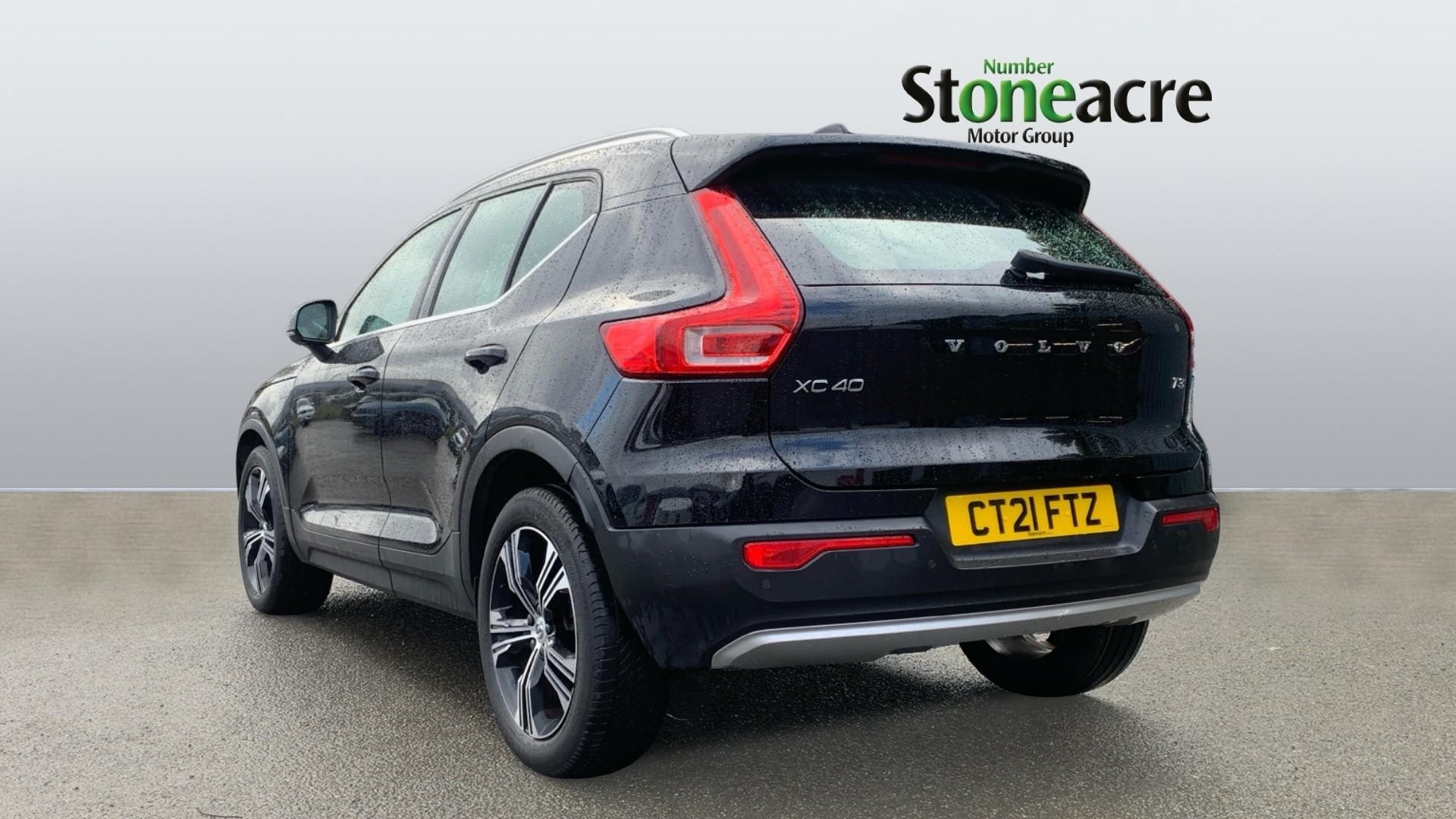 Volvo XC40 Image 2