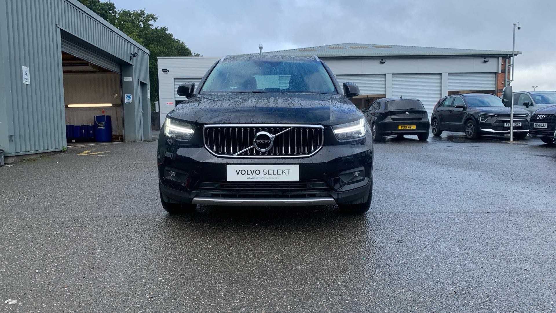 Volvo XC40 Image 12