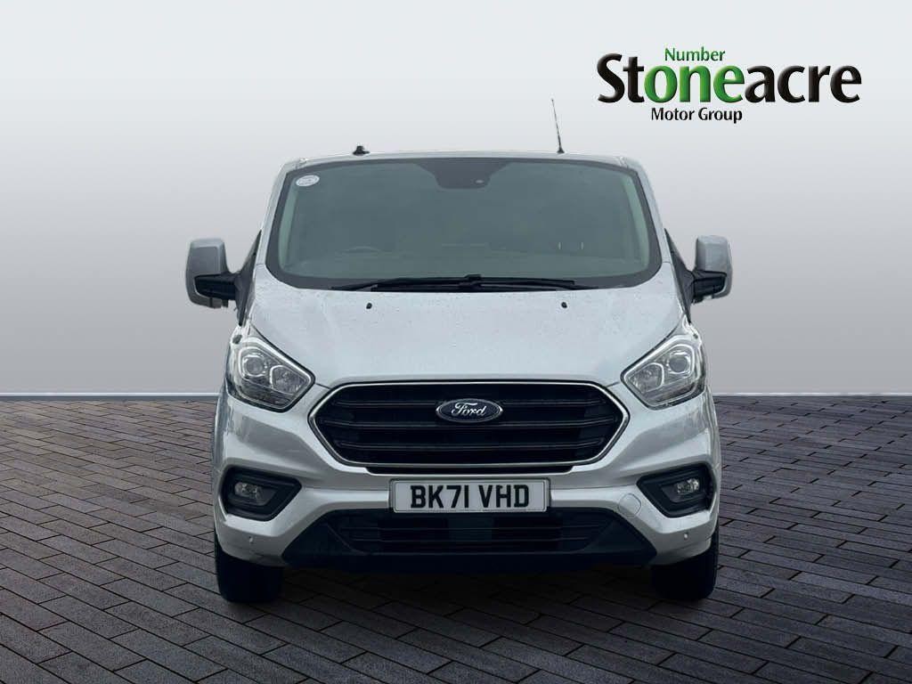 Ford Transit Custom Image 2