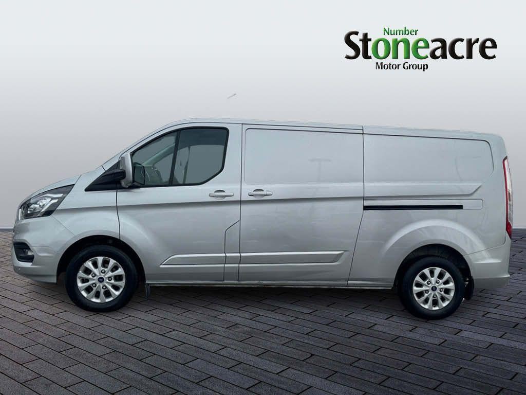 Ford Transit Custom Image 5