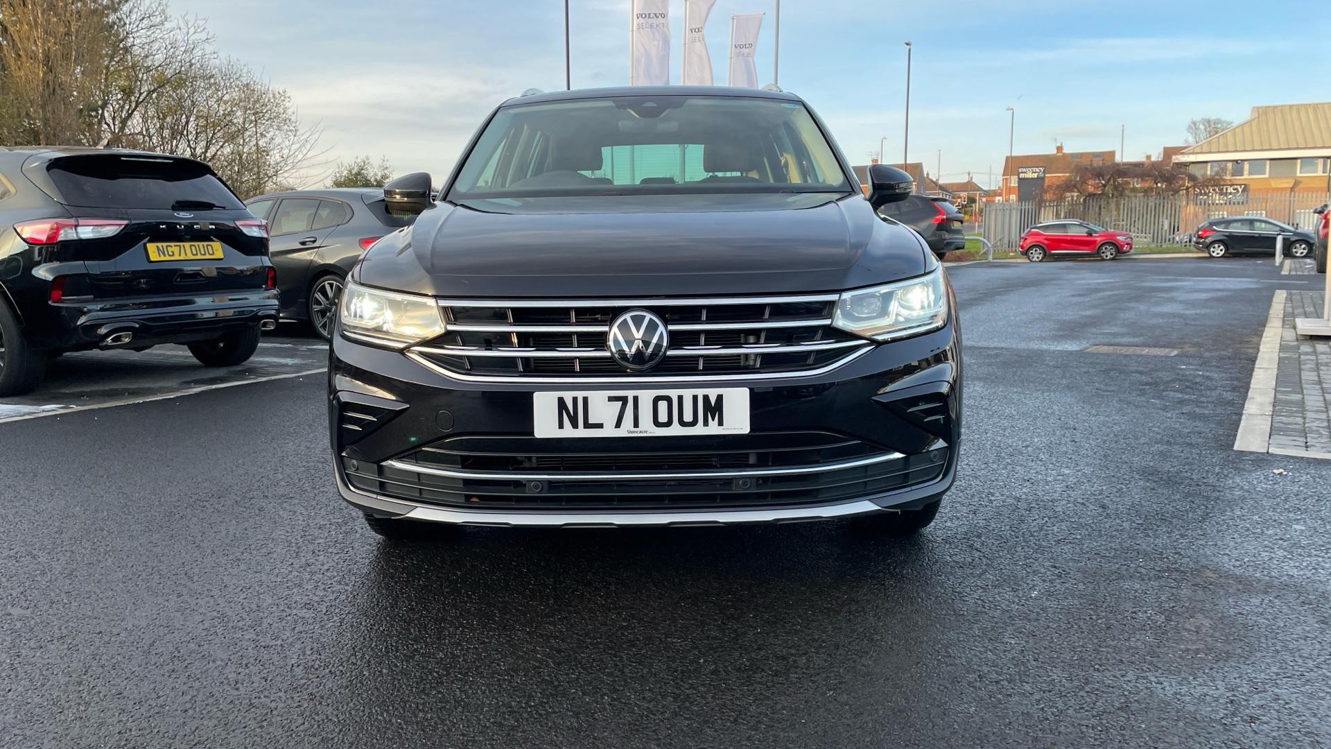 Volkswagen Tiguan Image 12