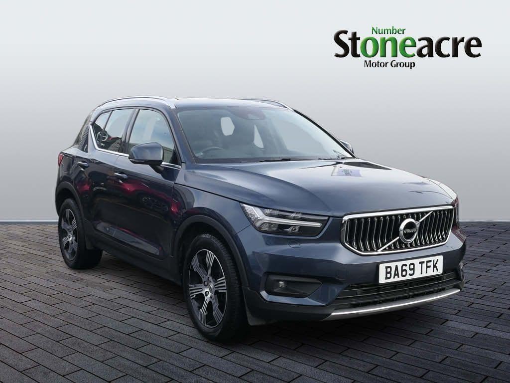 Volvo XC40 Image 1