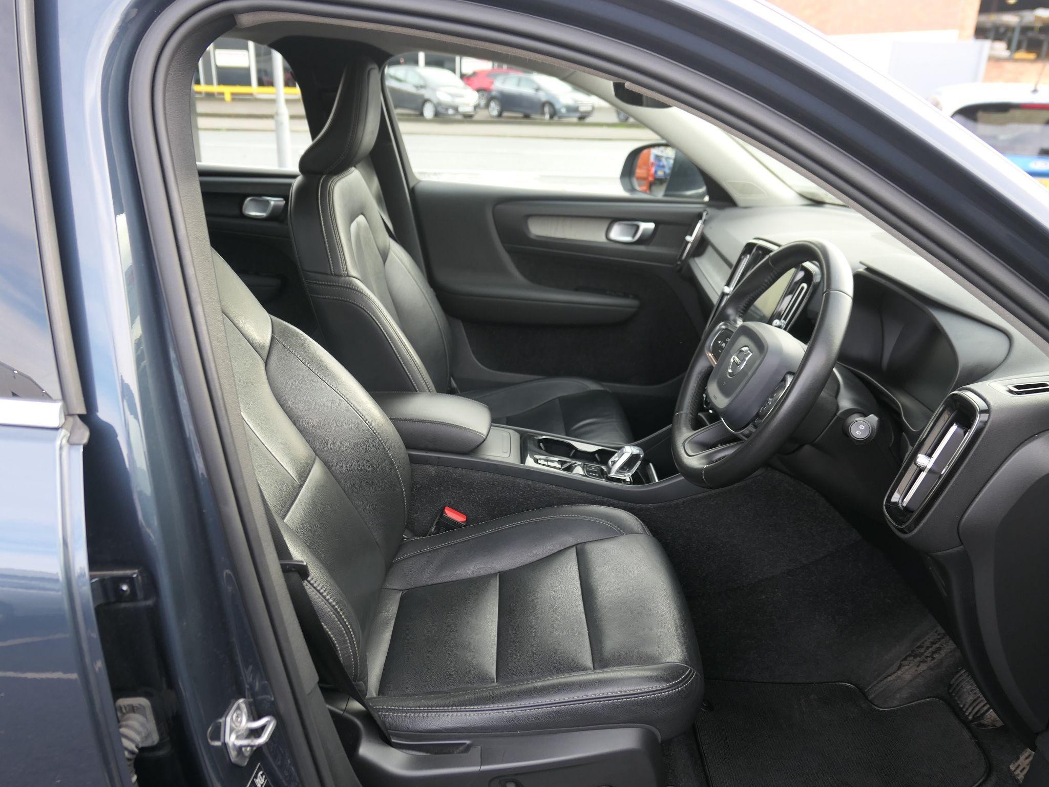 Volvo XC40 Image 10