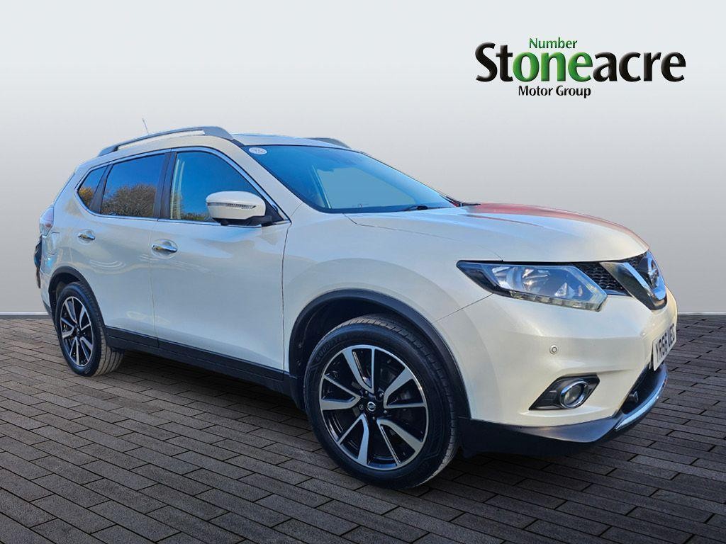 Nissan X-Trail Image 1