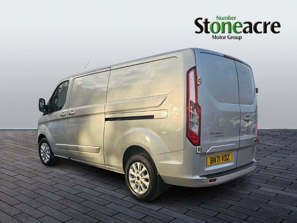 Ford Transit Custom Image 5