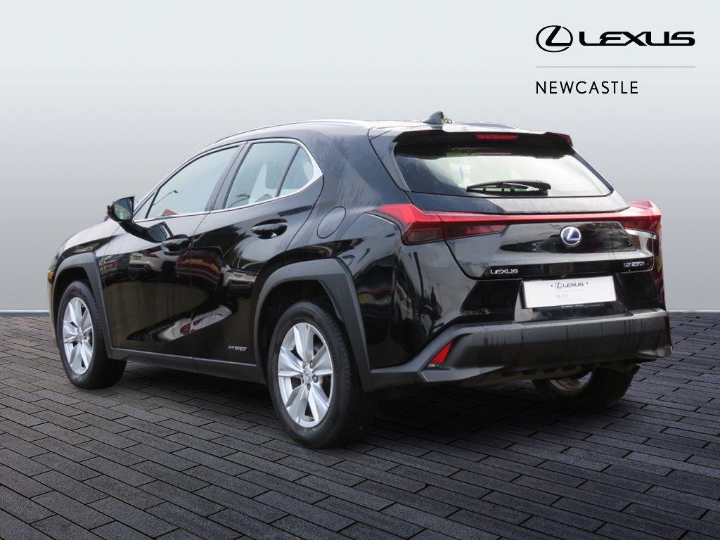 Lexus UX Self-Charging Hybrid Image 7