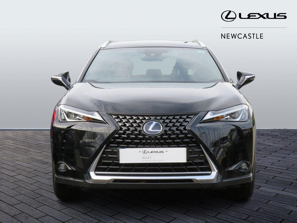 Lexus UX Self-Charging Hybrid Image 10