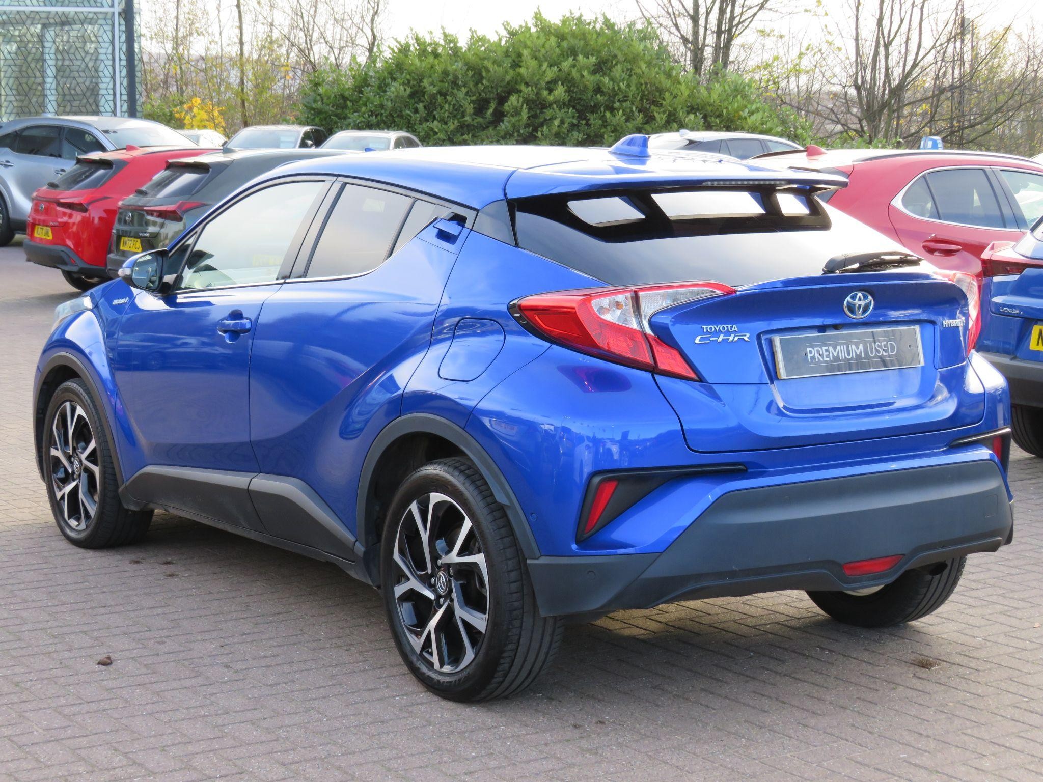 Toyota C-HR Image 7