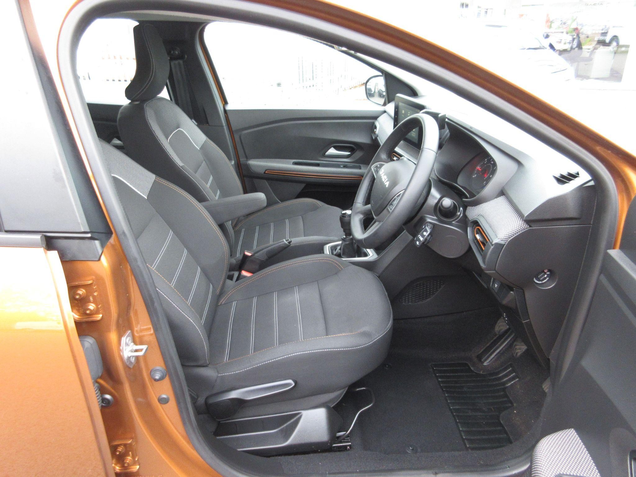 Dacia Sandero Stepway Image 11