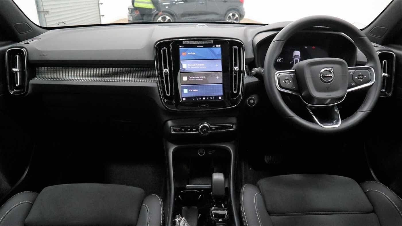 Volvo XC40 Image 10