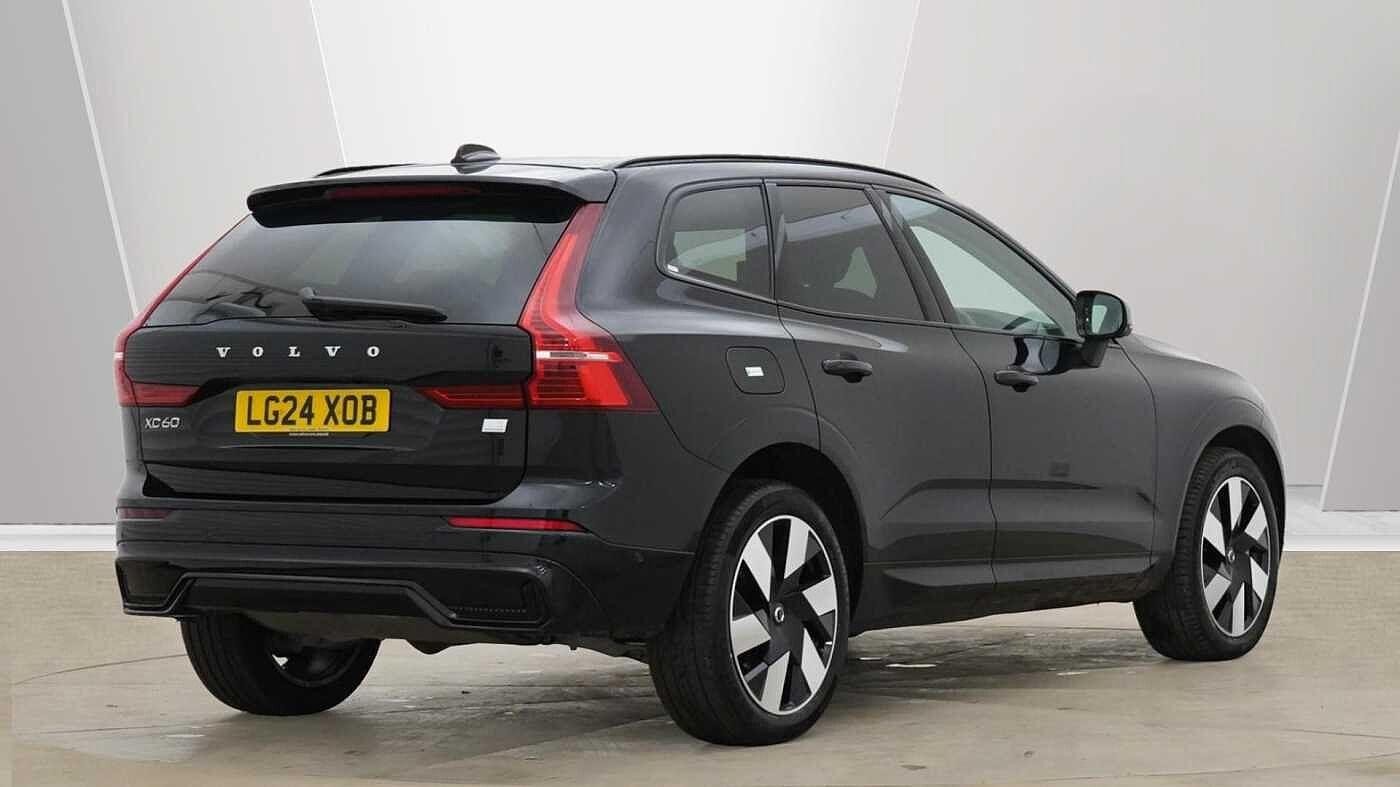 Volvo XC60 Image 3