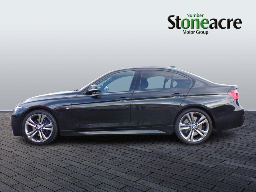 BMW 3 Series Image 6